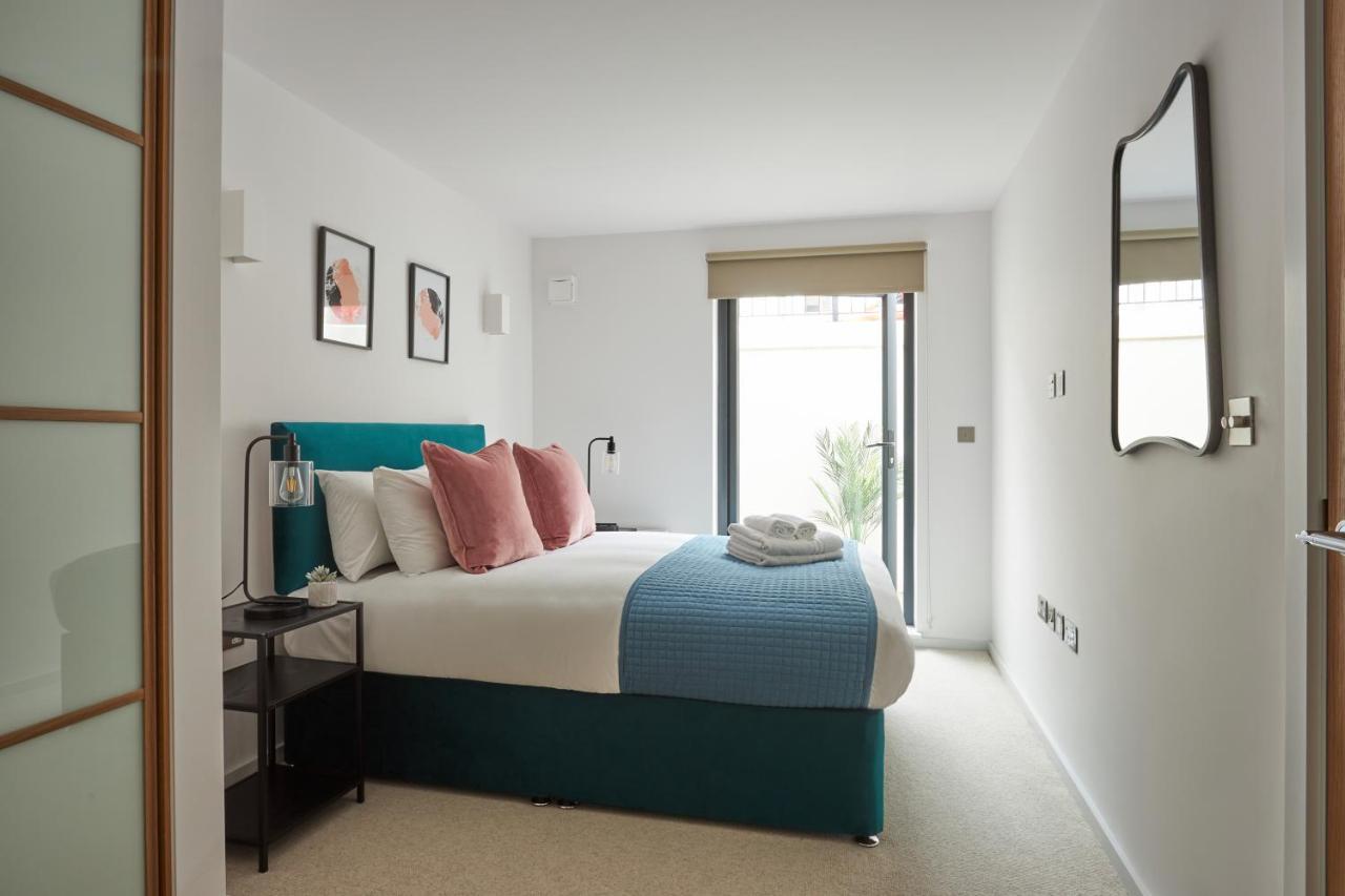 Hammersmith Mews By Viridian Apartments London Exterior photo